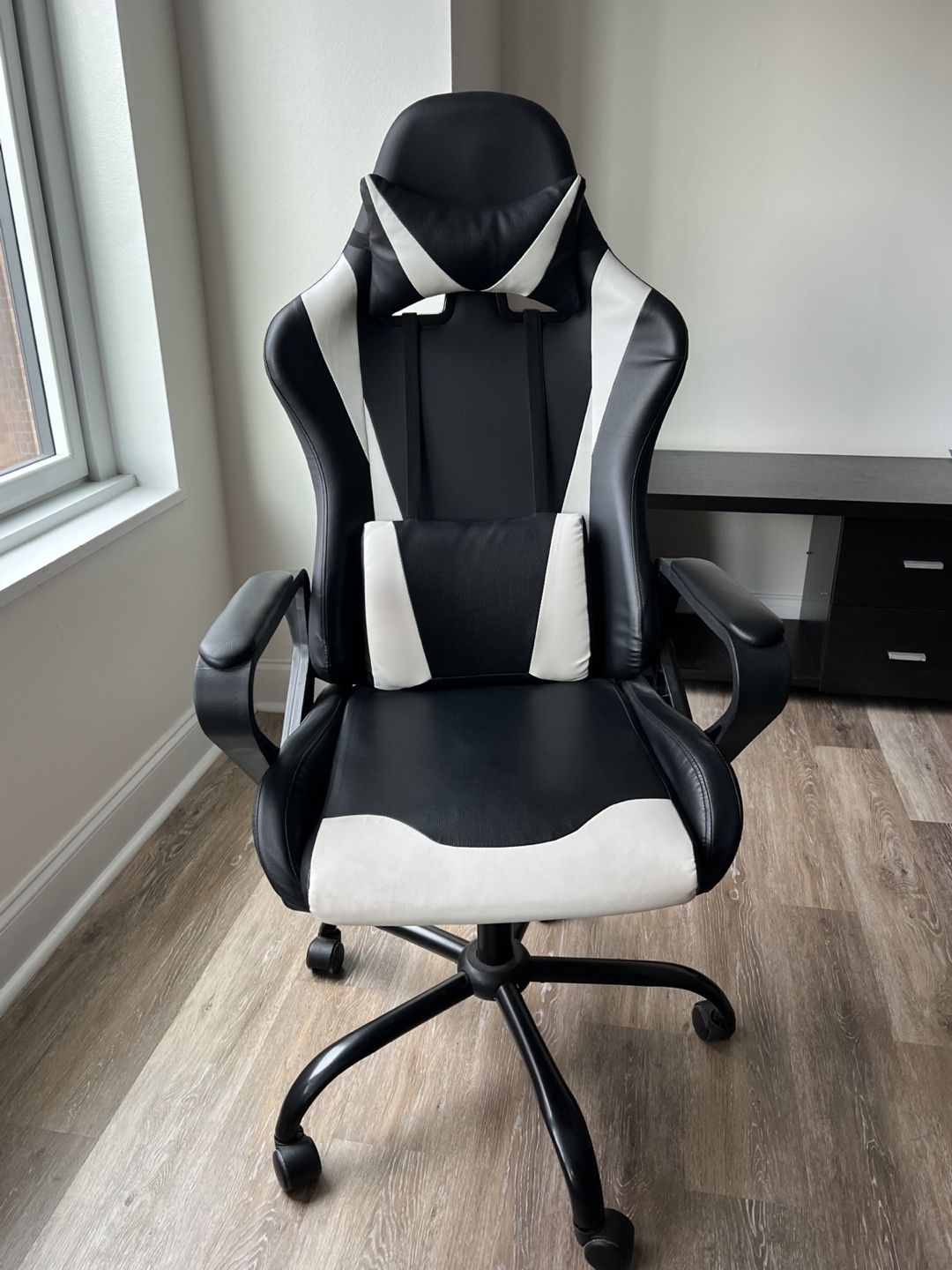 Black and White Gaming Chair