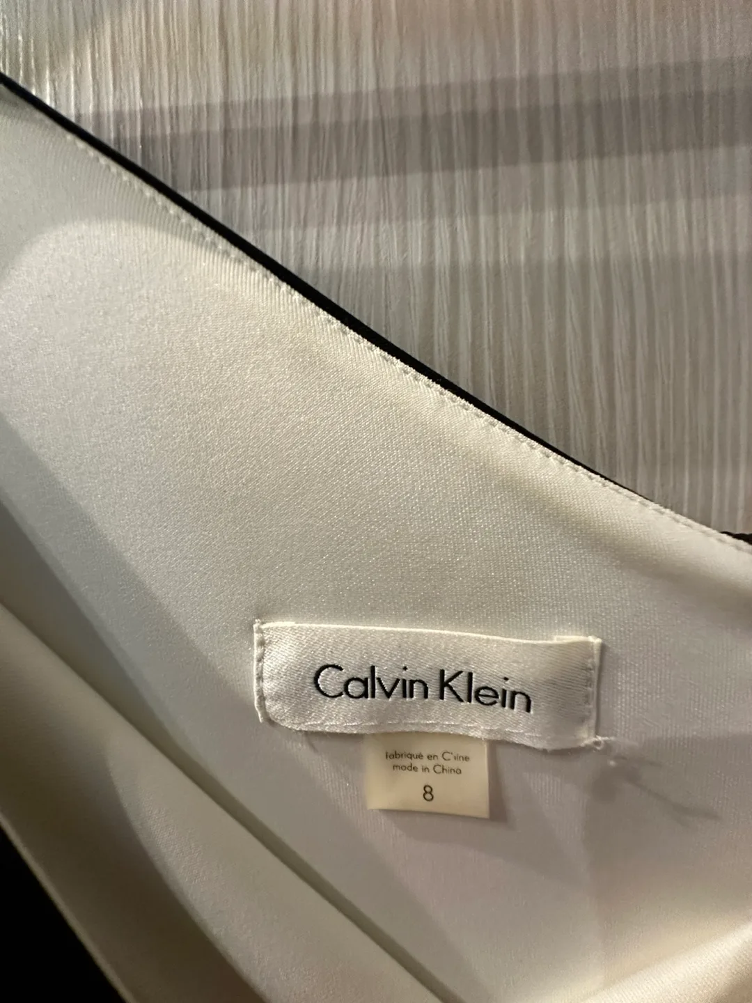 Black & White Dress image indicator(6)