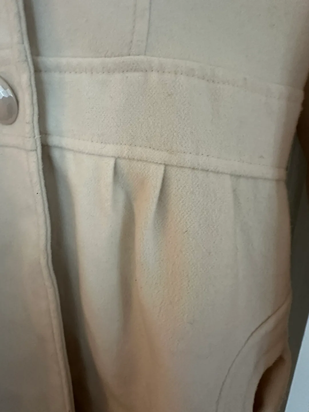 Cream Coat - Size Small image indicator(7)