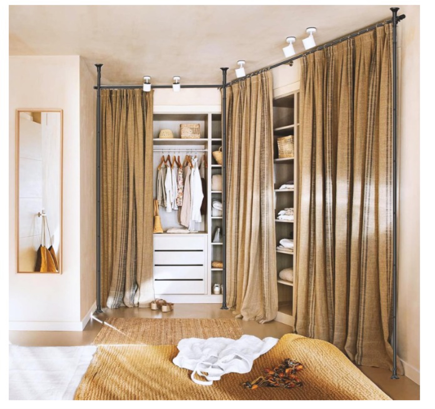 Adjustable Curtain Rod Divider
