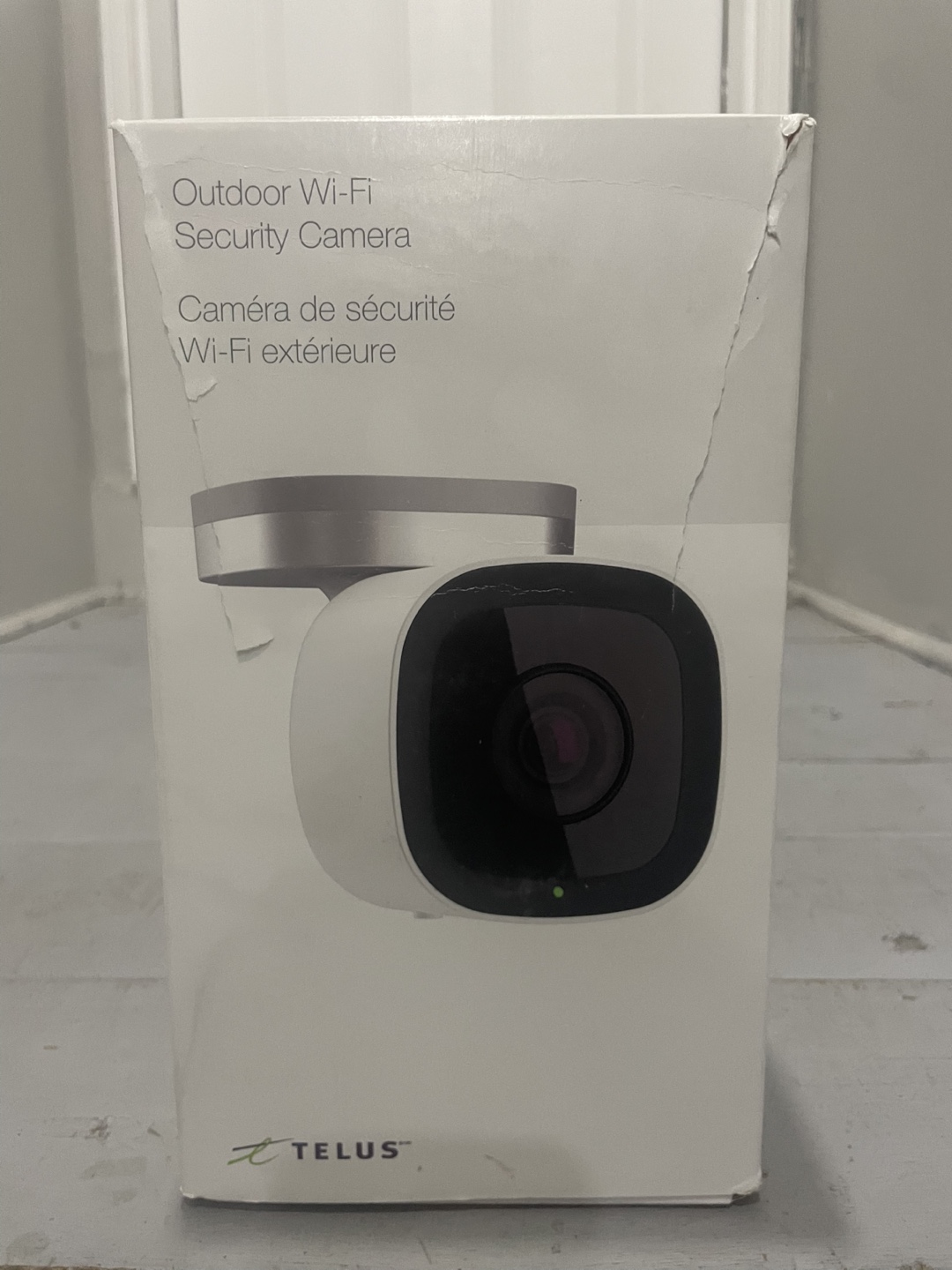 TELUS Outdoor Wi-Fi Security Camera
