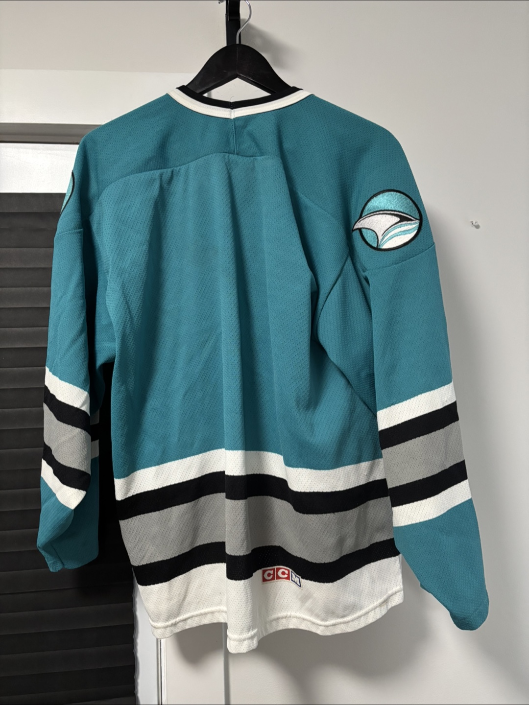 San Jose Sharks CCM Hockey Jersey - Large - photo 2