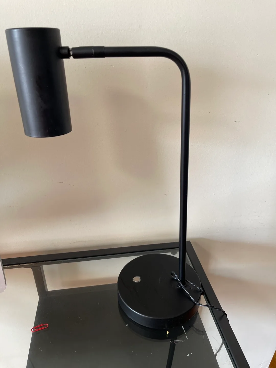 🎉MOVING SALE🎉Black Desk Lamp thumbnail