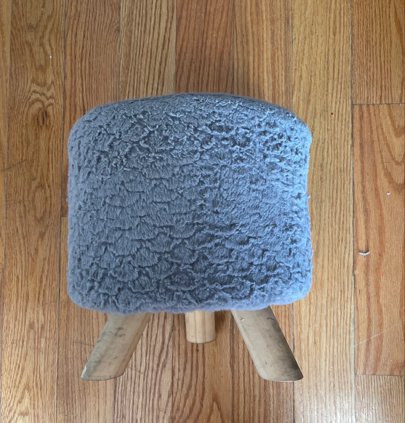 🎉MOVING SALE🎉Gray Round Foot Stool thumbnail