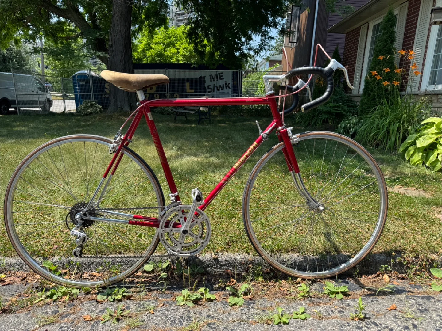 Bianchi Piaggio 12 speed road bike - 23” frame suits 5’7”-6’ thumbnail