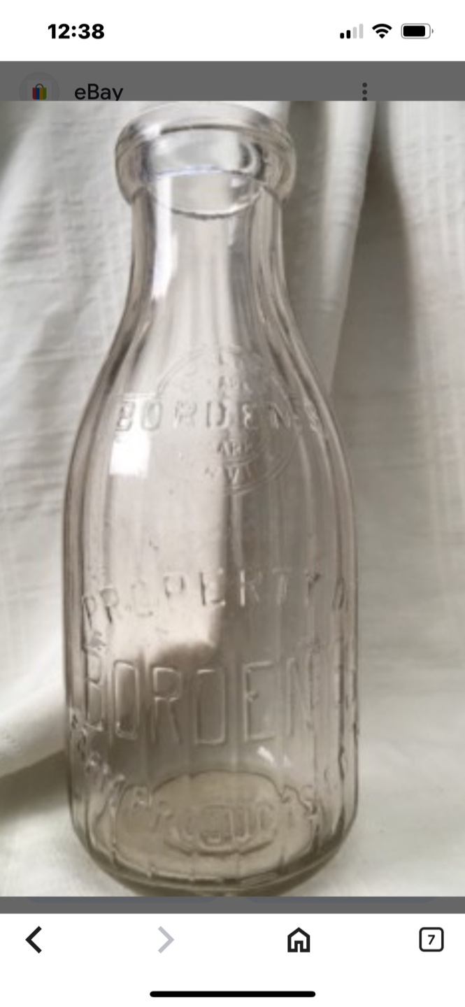 Vintage Borden's Quart Glass Milk Bottle - photo 2