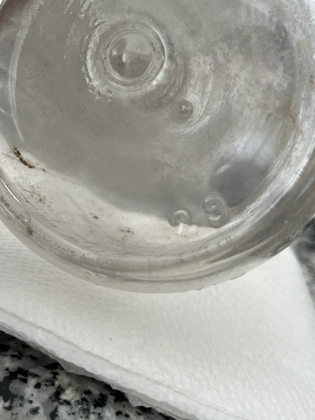 Vintage Borden's Quart Glass Milk Bottle image indicator(4)