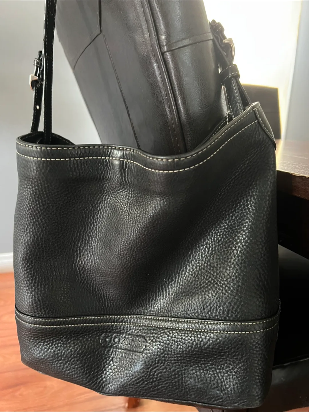 Coach Black Leather Shoulder Bag thumbnail