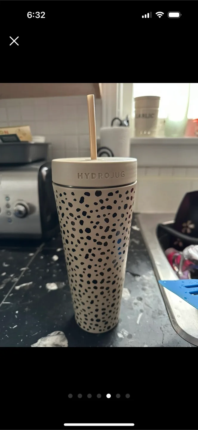 HydroJug Tumbler with Straw - Spotted image indicator(2)