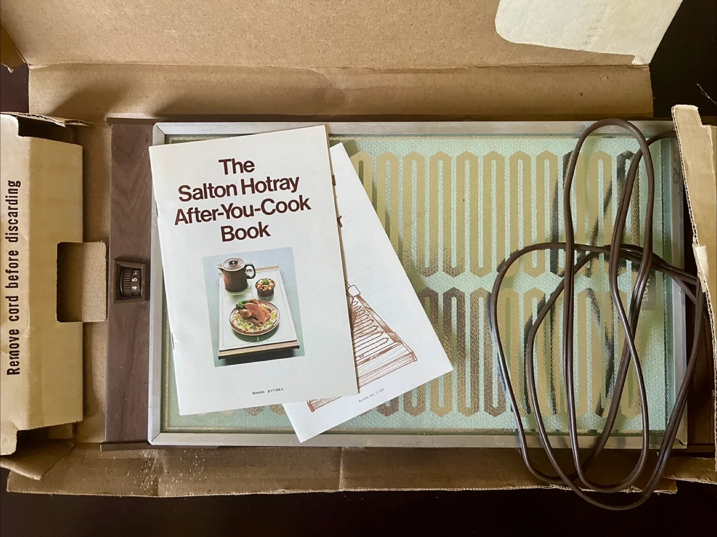 Salton Hotray Automatic Food Warmer thumbnail