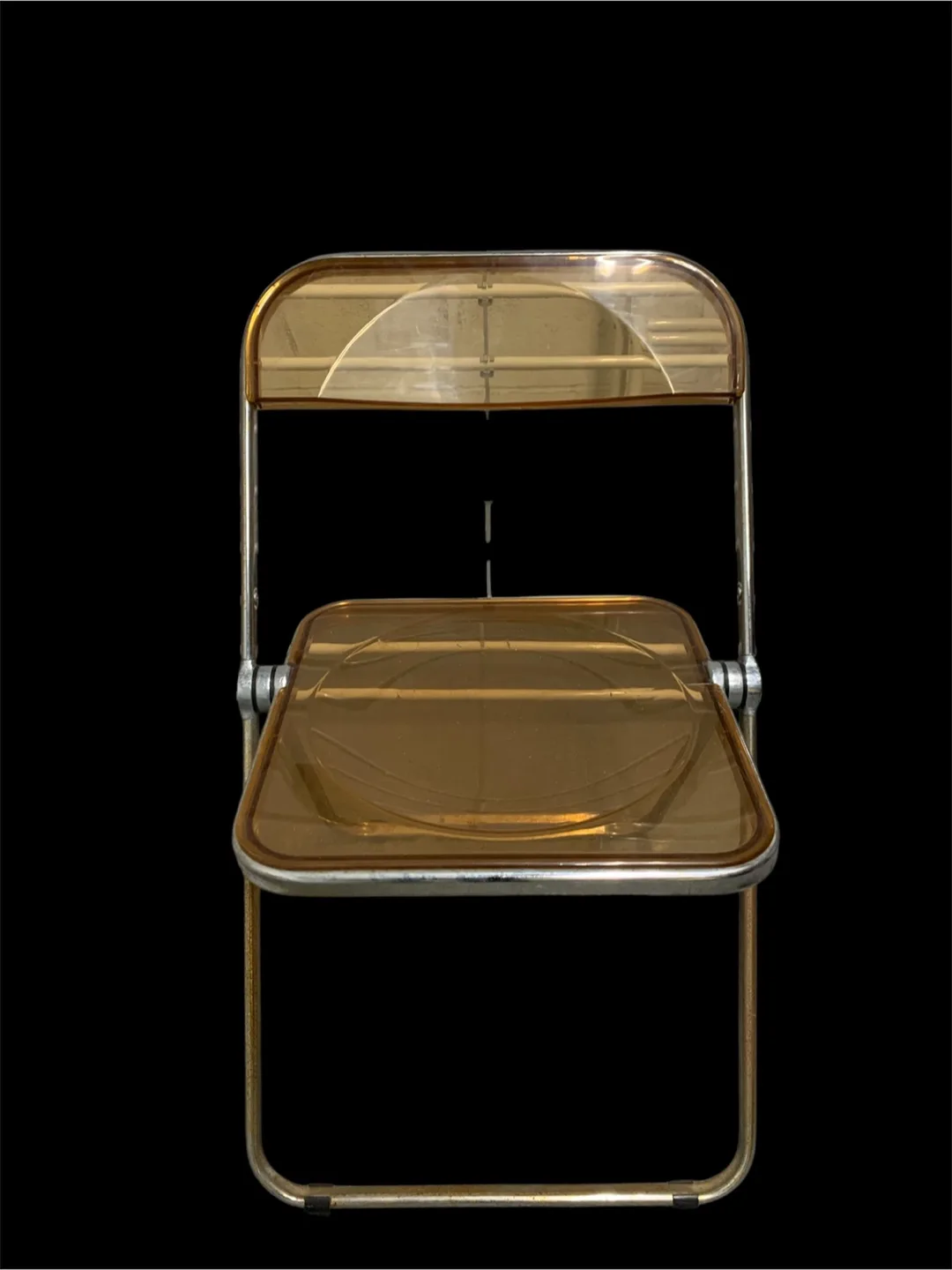 Vintage Acrylic Amber Chair image indicator(2)