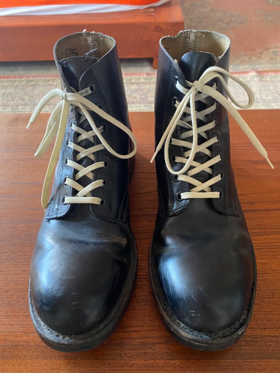 Canadian Parade Boot thumbnail