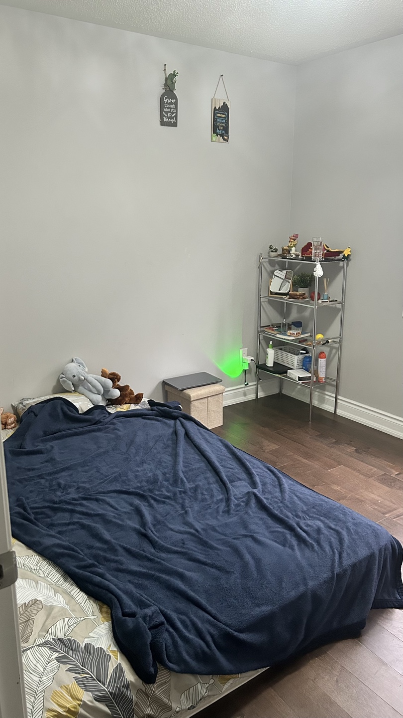 Private room in house