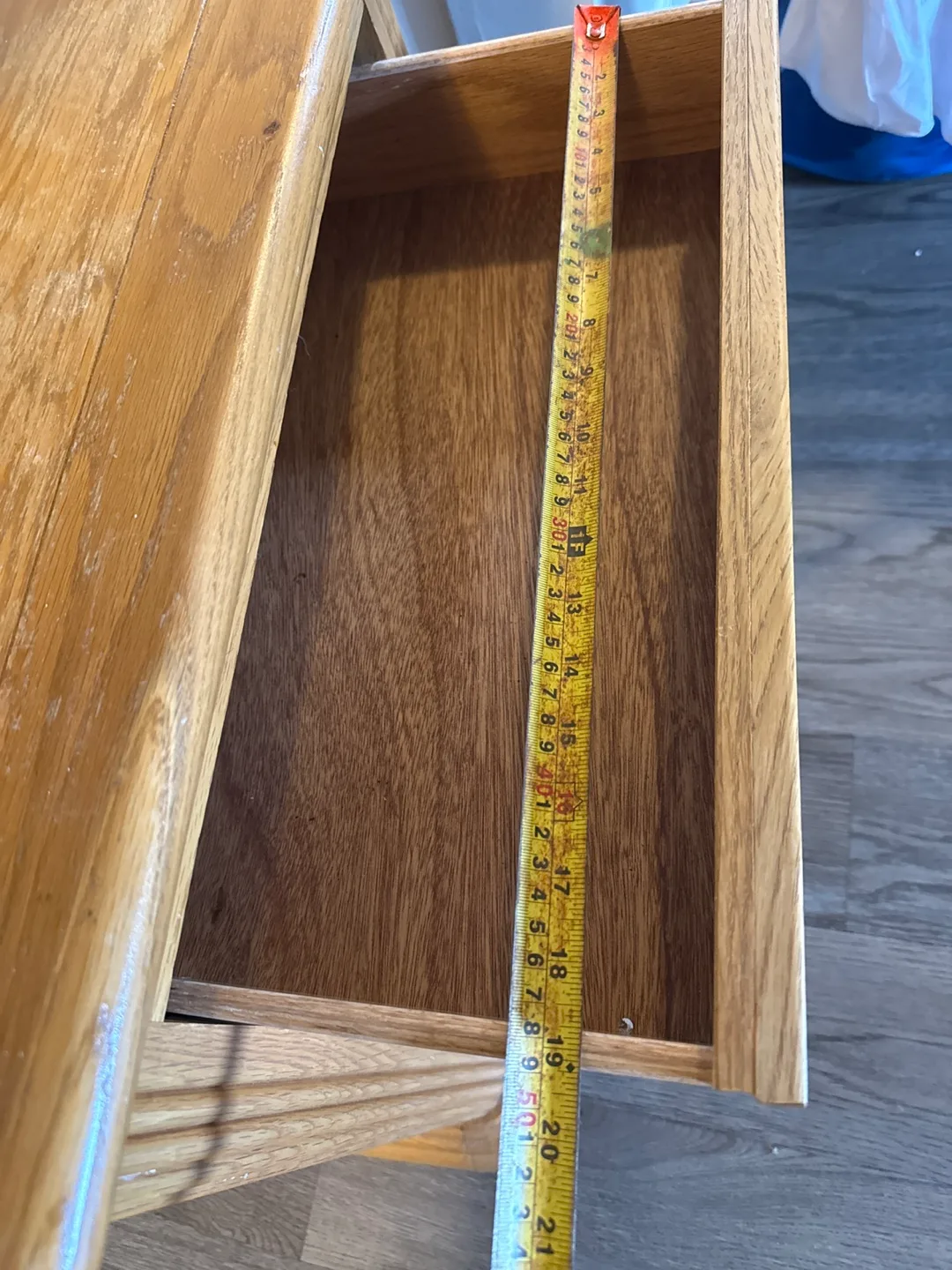 Wooden 3-Drawer Nightstand image indicator(4)