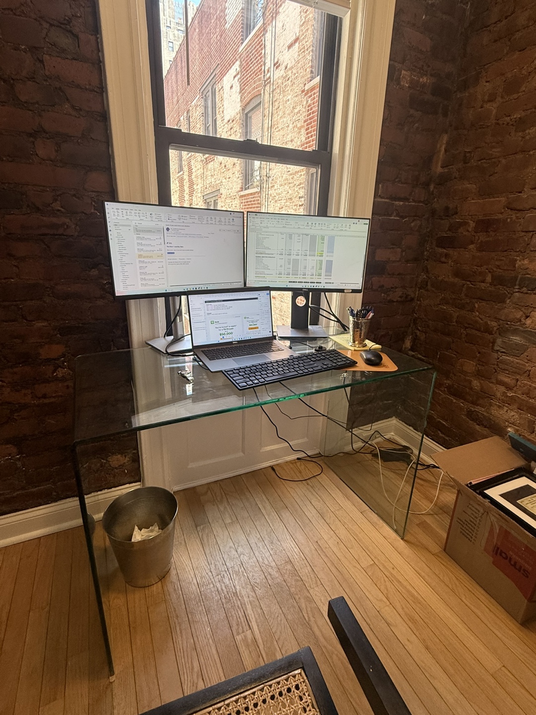 Modern Acrylic Waterfall Desk - photo 3