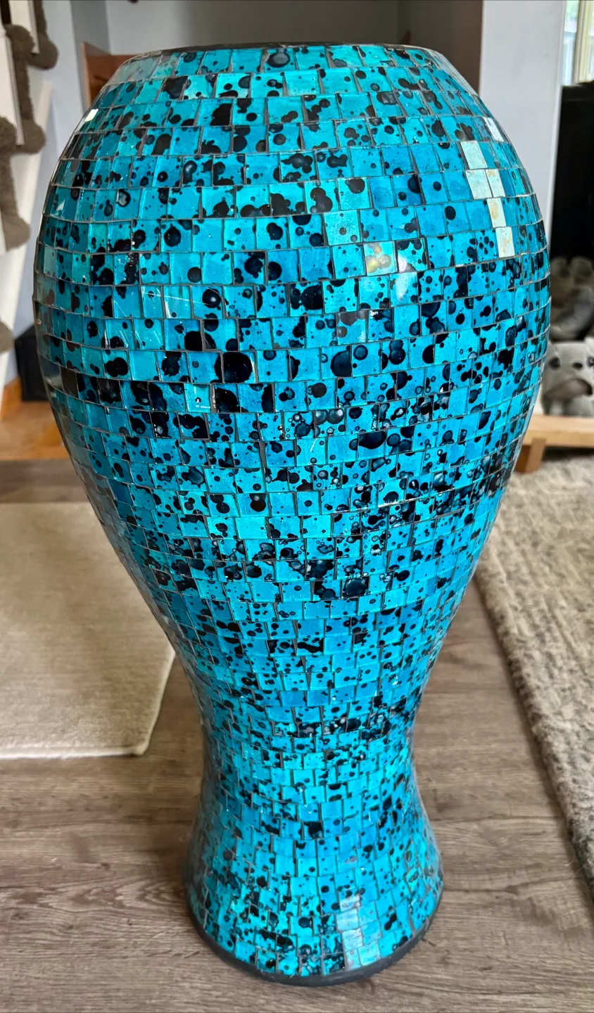 Mosaic Tile Vase - Blue thumbnail