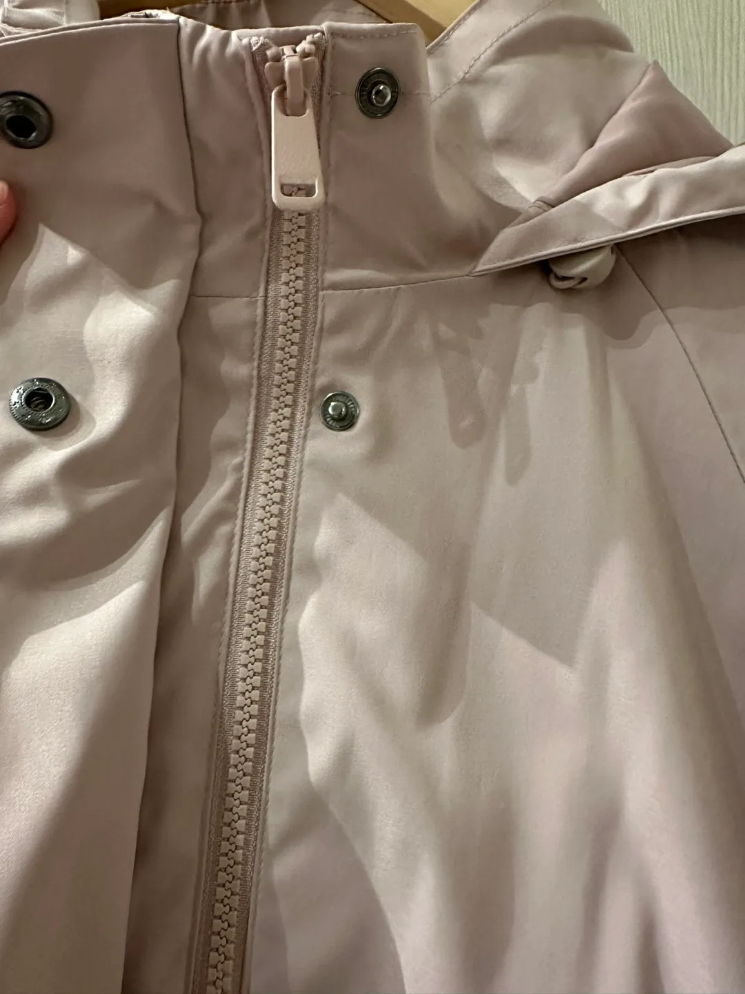 Reitmans Beige / pink Rain Jacket - Size S image indicator(8)
