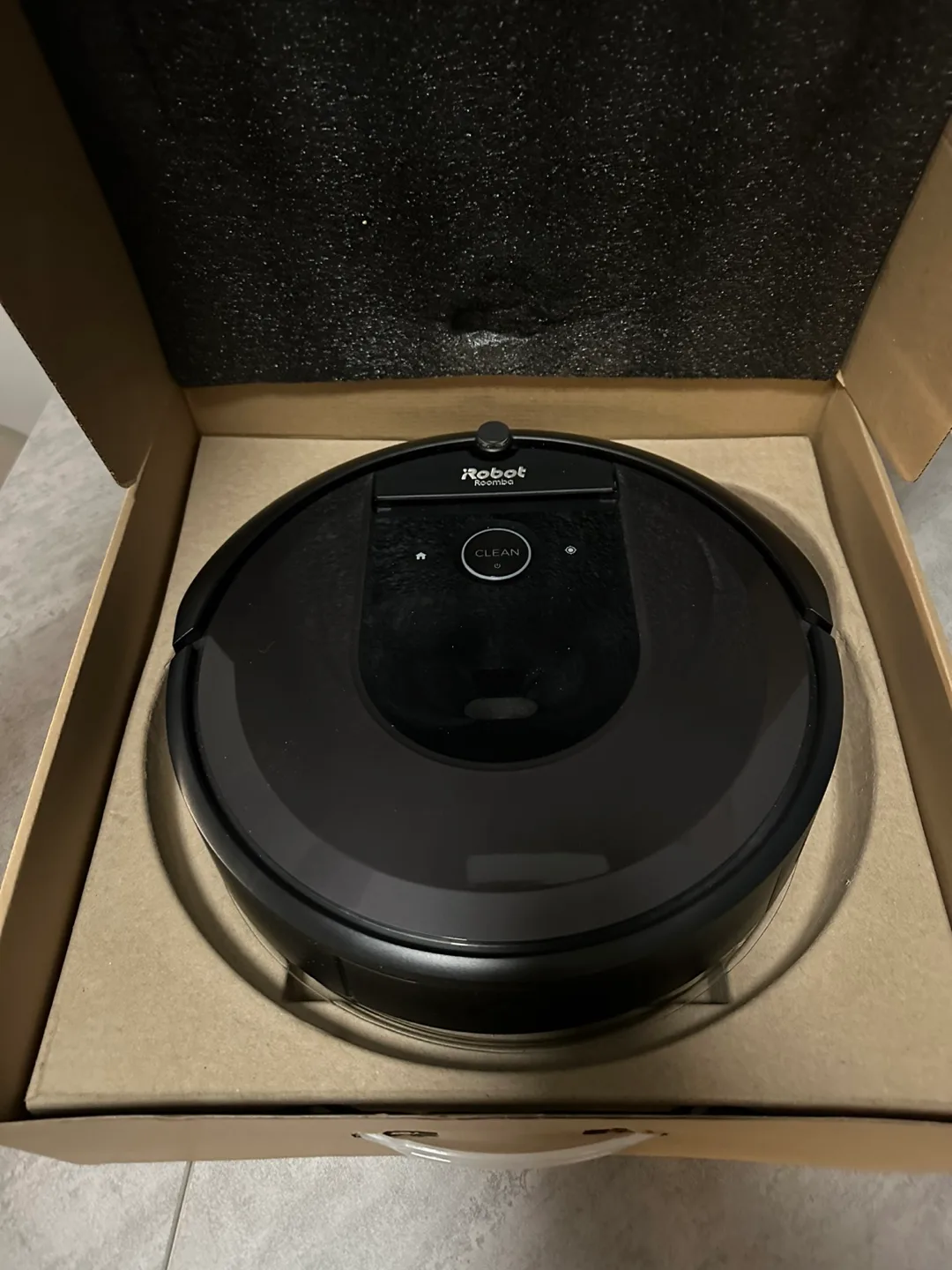 Roomba i7+ thumbnail
