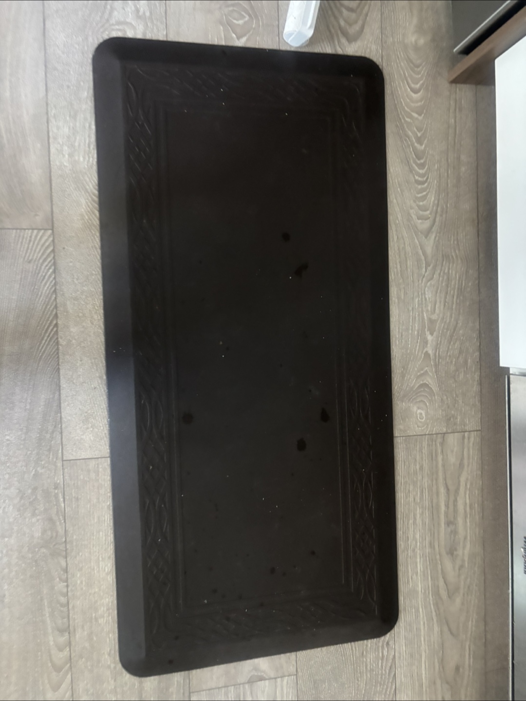Black standing Mat