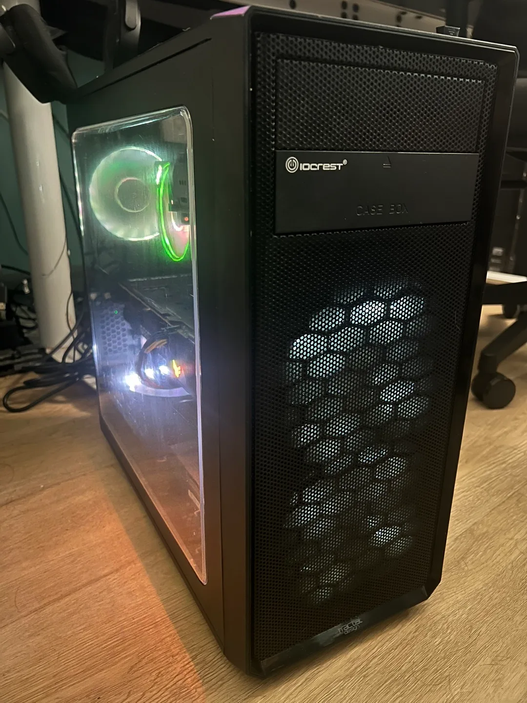 Optimized gaming PC RTX 3060 / R7 2700x / 16GB RAM/256gb M.2 thumbnail
