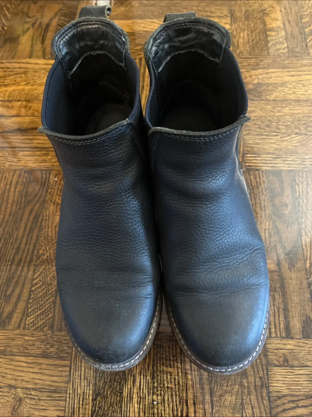 Ecco Black Leather Chelsea Boots thumbnail