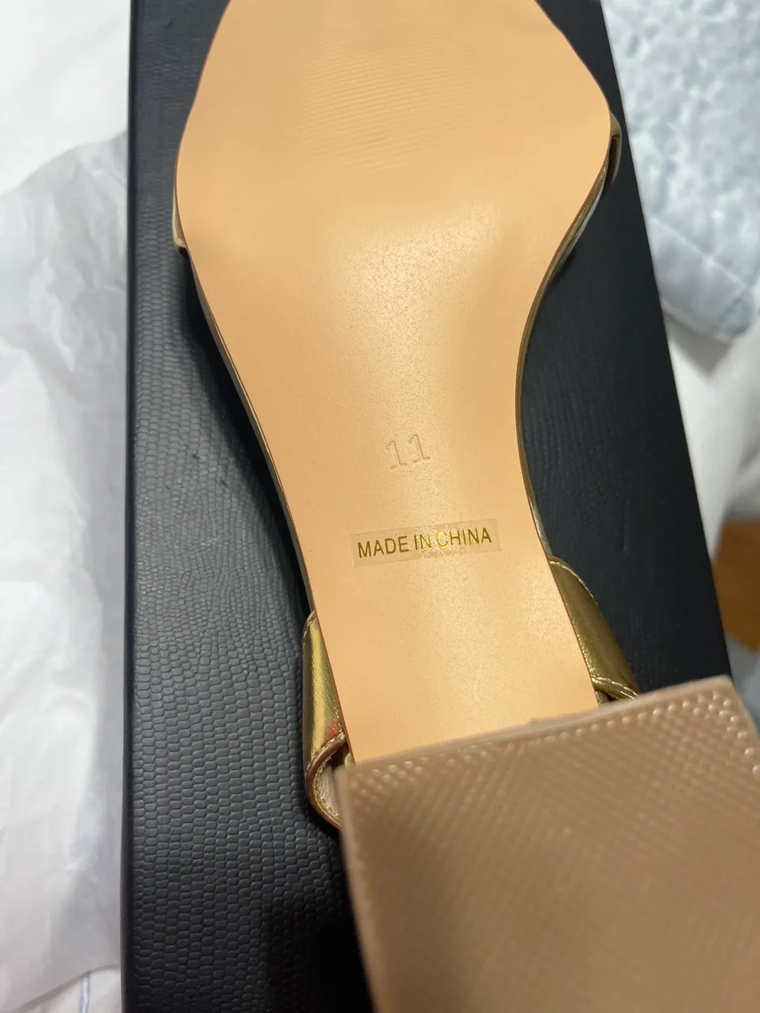 New TEAIEUI Gold Heels - Size 11 image indicator(4)