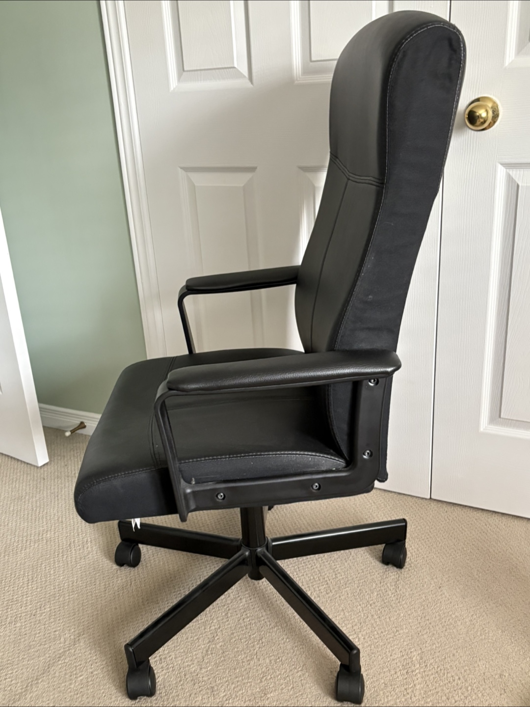 Ikea Millberget Chair on castors - photo 5