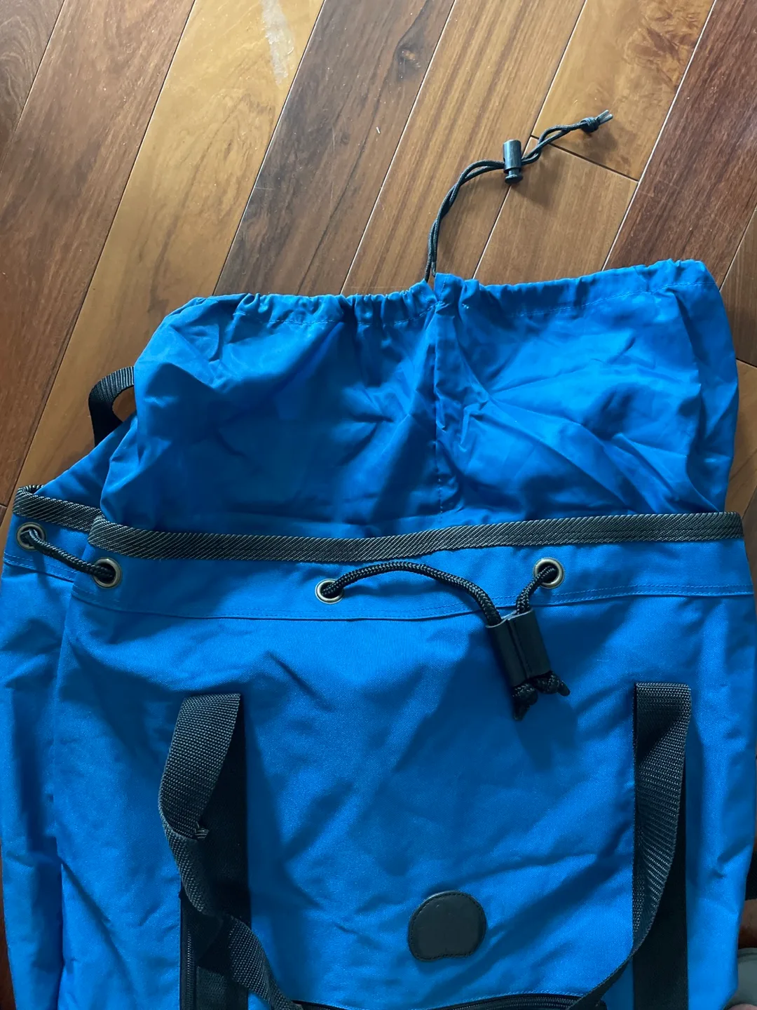 XL Delsey Blue Duffel & Backpack image indicator(8)