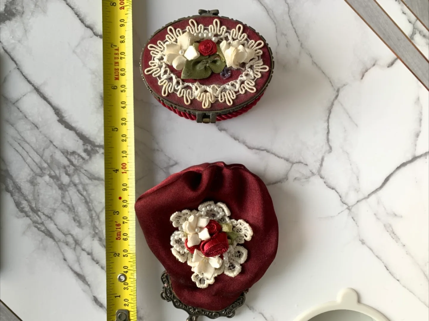 Vintage: trinket box and coin purse image indicator(6)