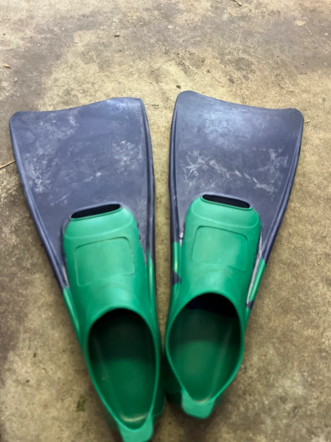 Floating Swim Fins - Size US 1-3 thumbnail