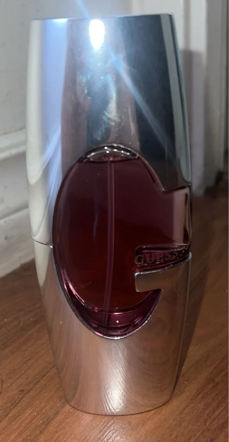 Guess Perfume thumbnail