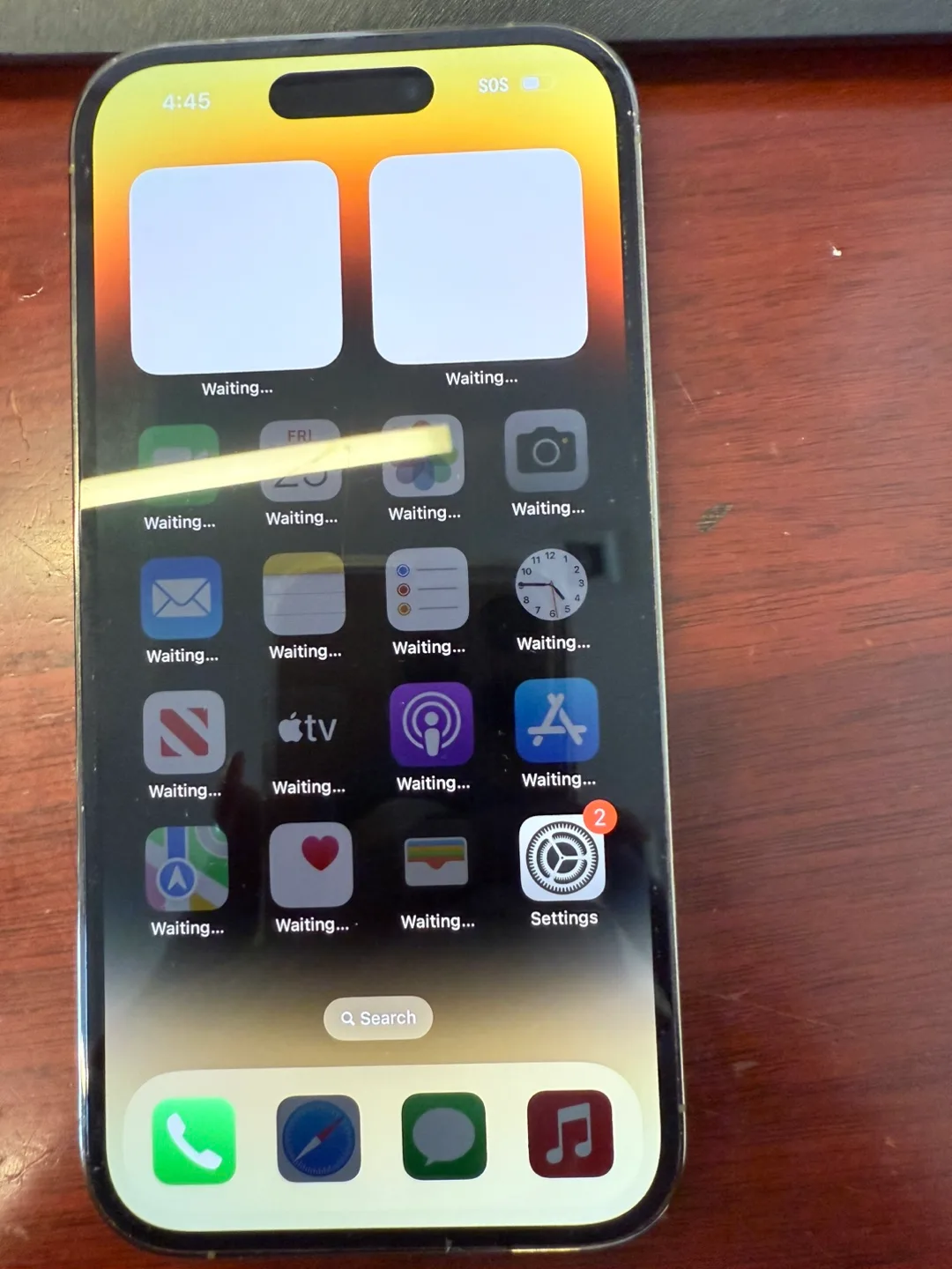 Apple iPhone 14 Pro image indicator(2)