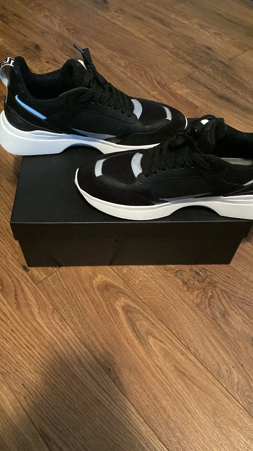 Versace Men's Black Sneakers image indicator(4)