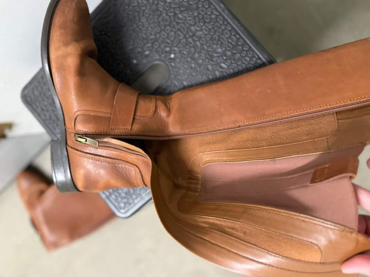 Clarks Leather Artisan Boots - Size 6.5 for Women image indicator(4)