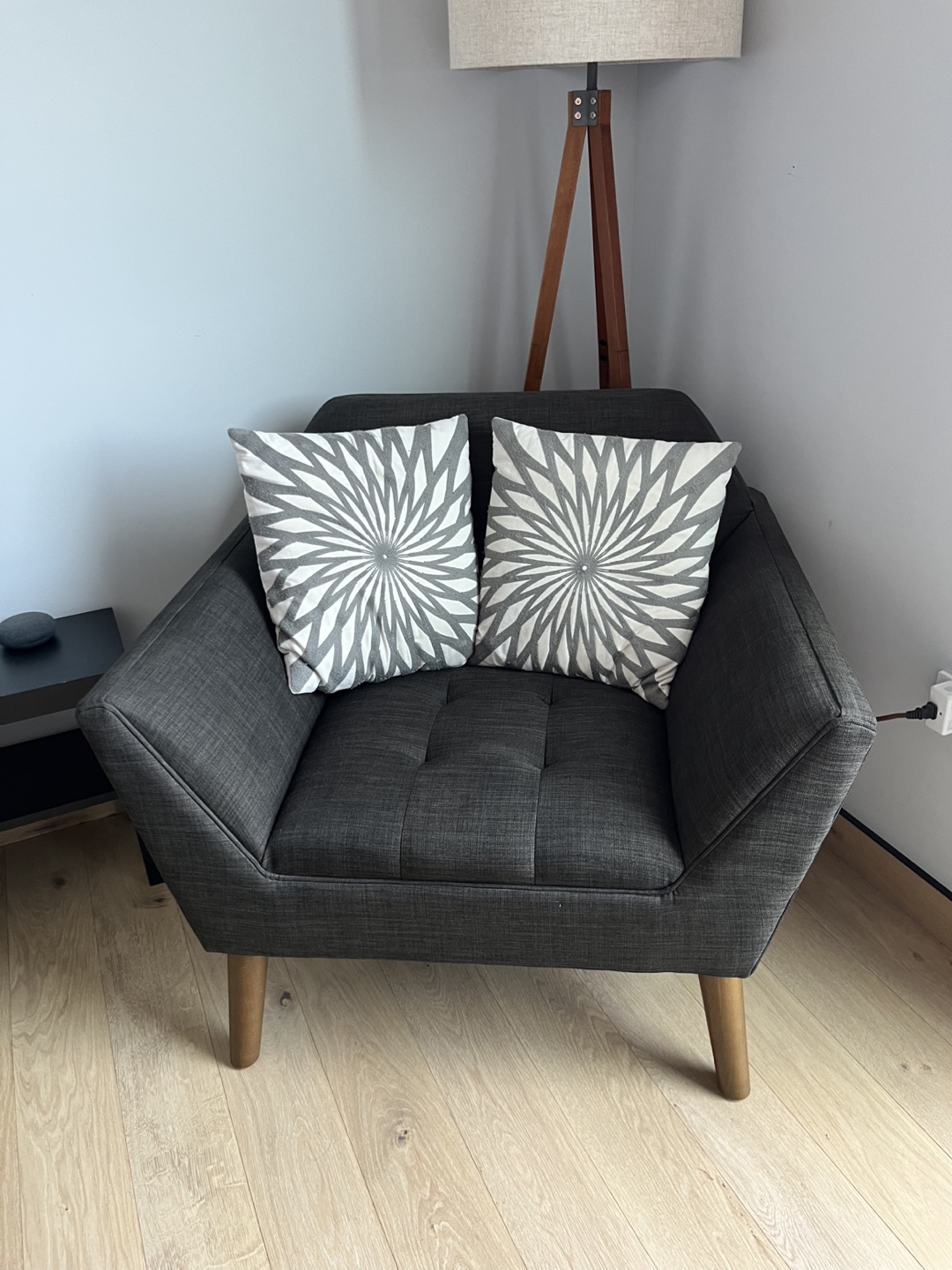Gray Armchair - photo 4