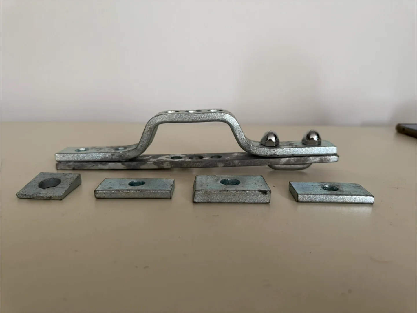 Metal Bracket with Washers thumbnail
