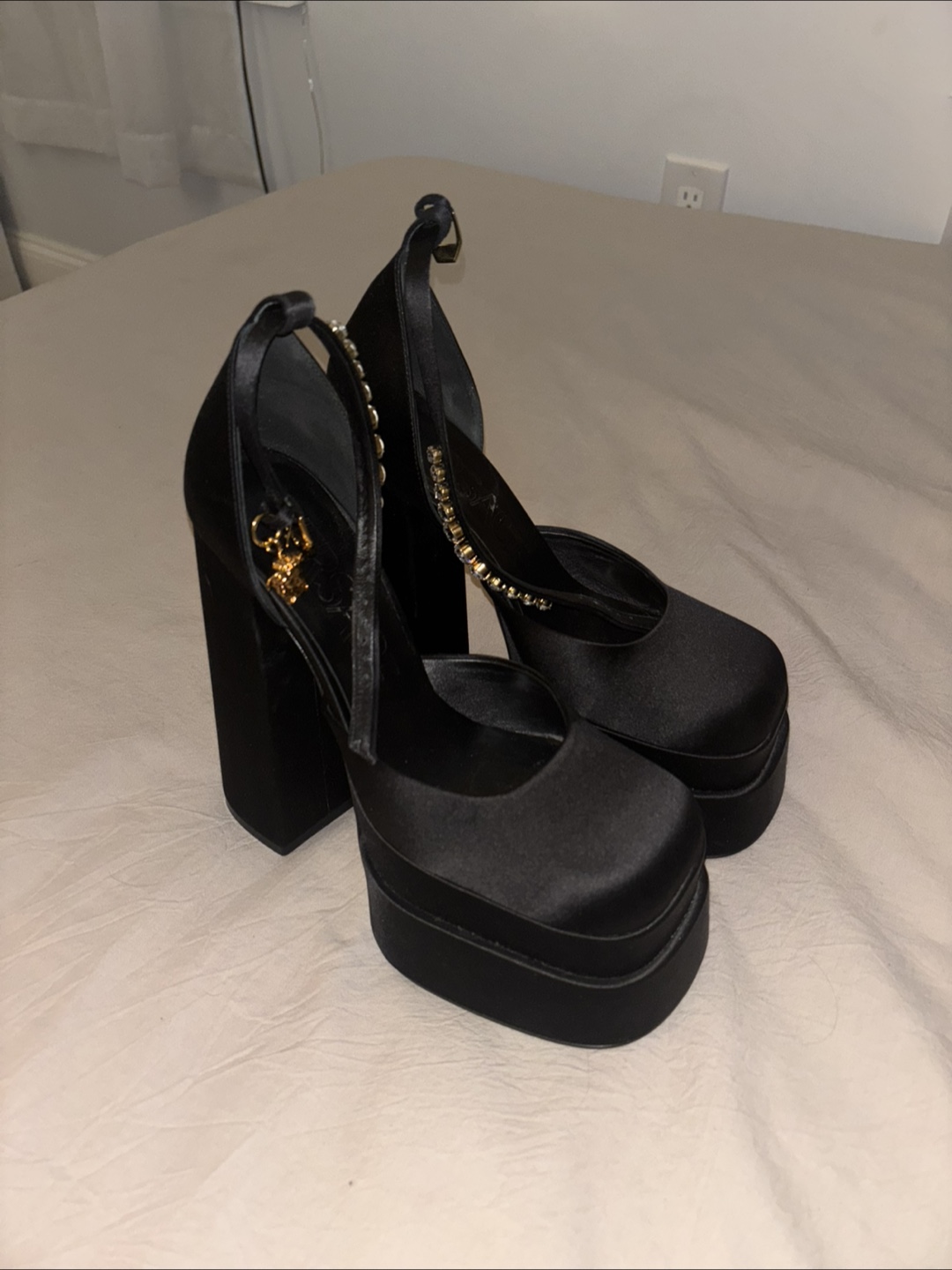 Versace Black Platform Heels - photo 3