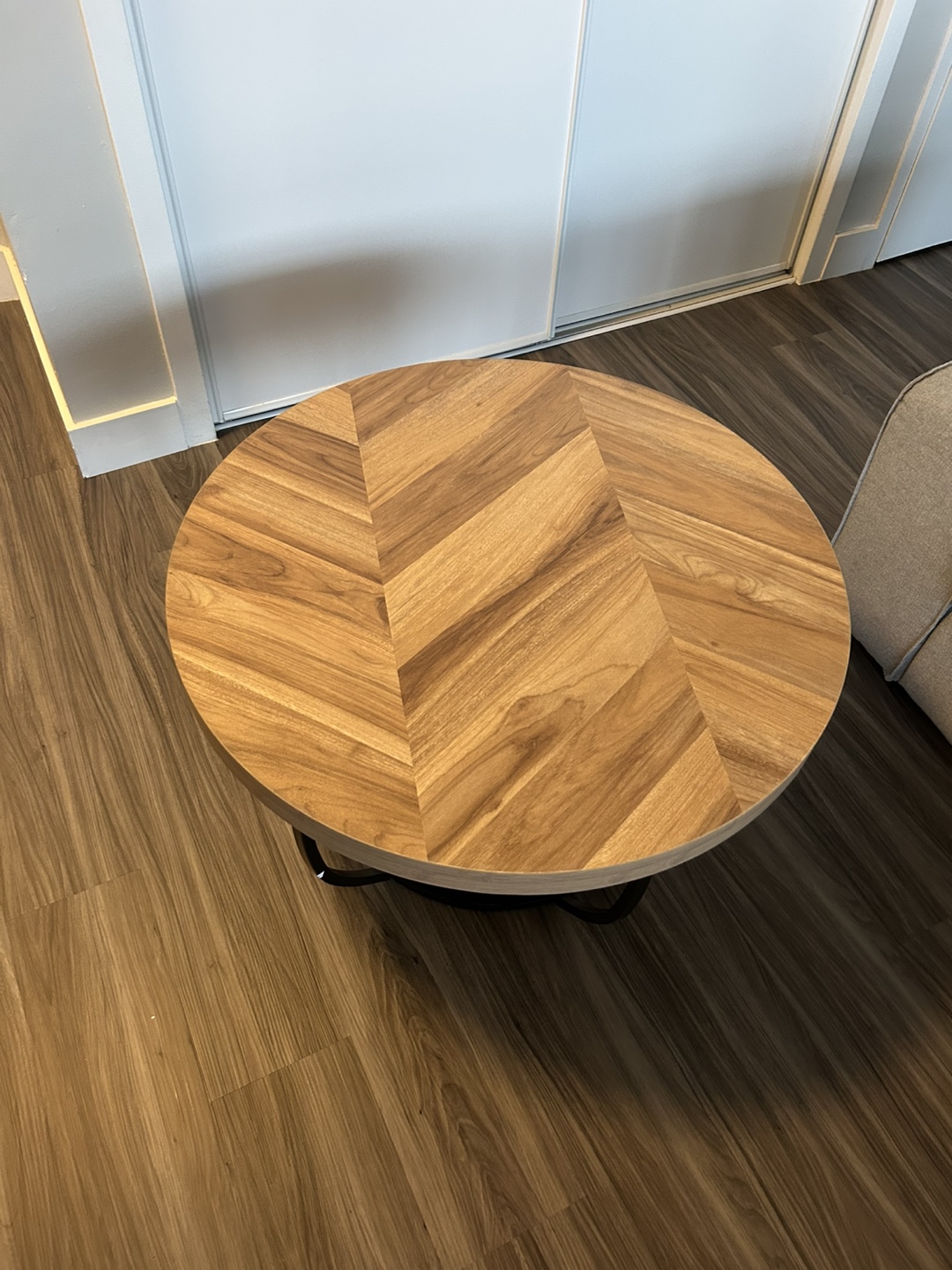 Round Coffee Table - 32 inch - photo 3