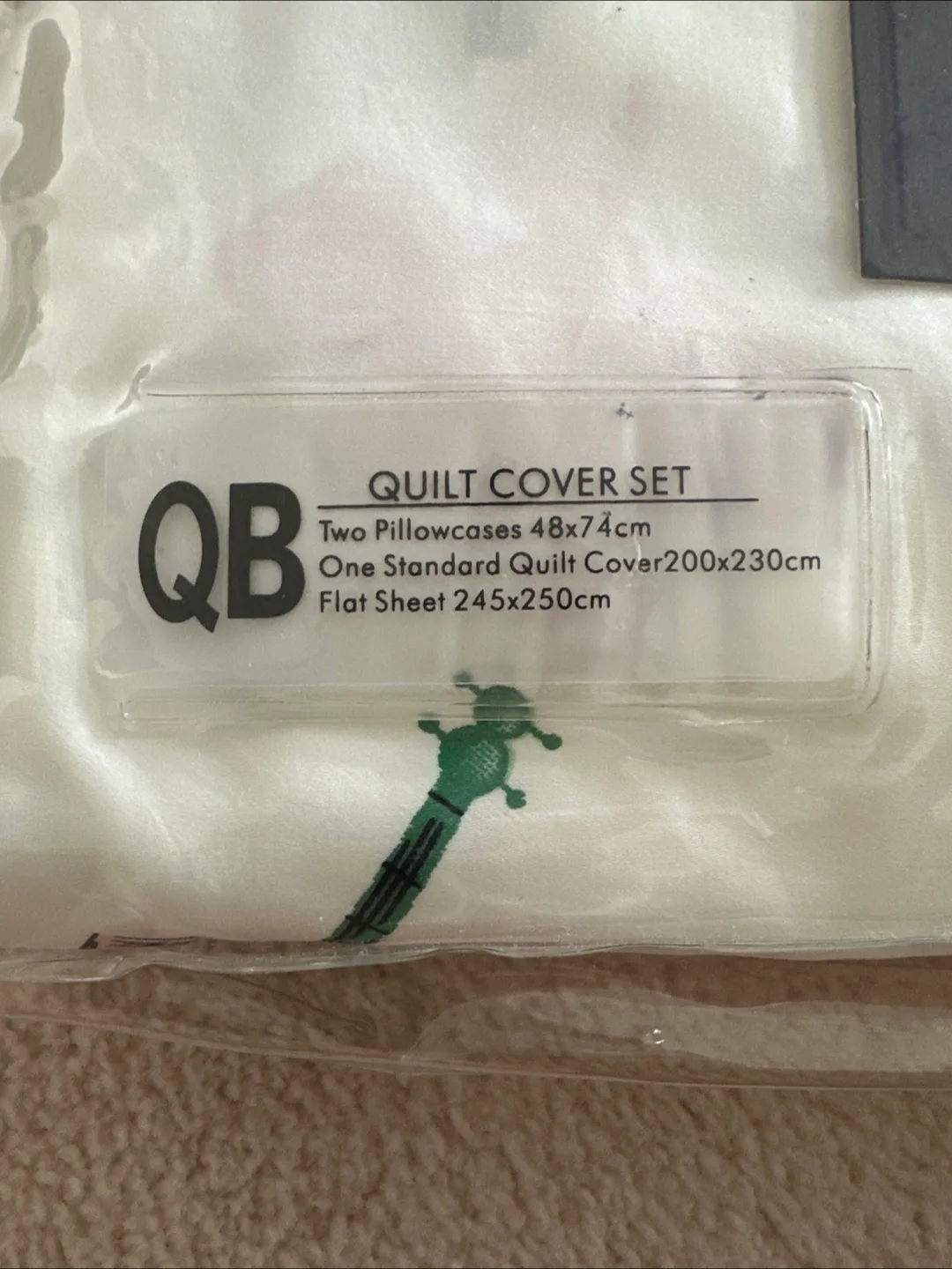 BNIB‼️Simple Living Quilt Cover Set (Queen) image indicator(3)