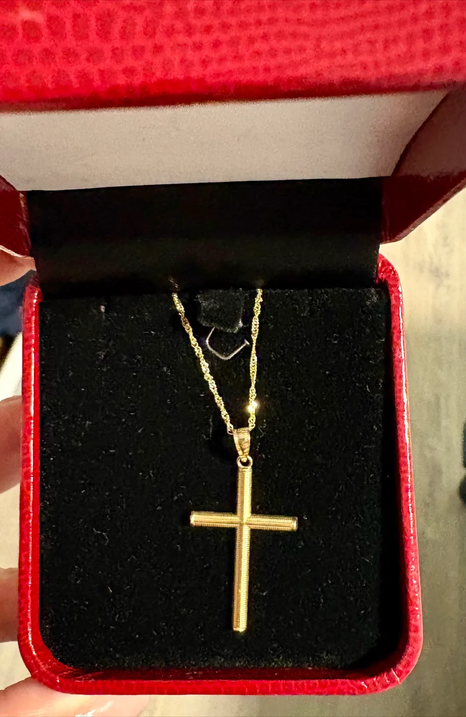 Gold Cross Pendant Necklace 10K thumbnail