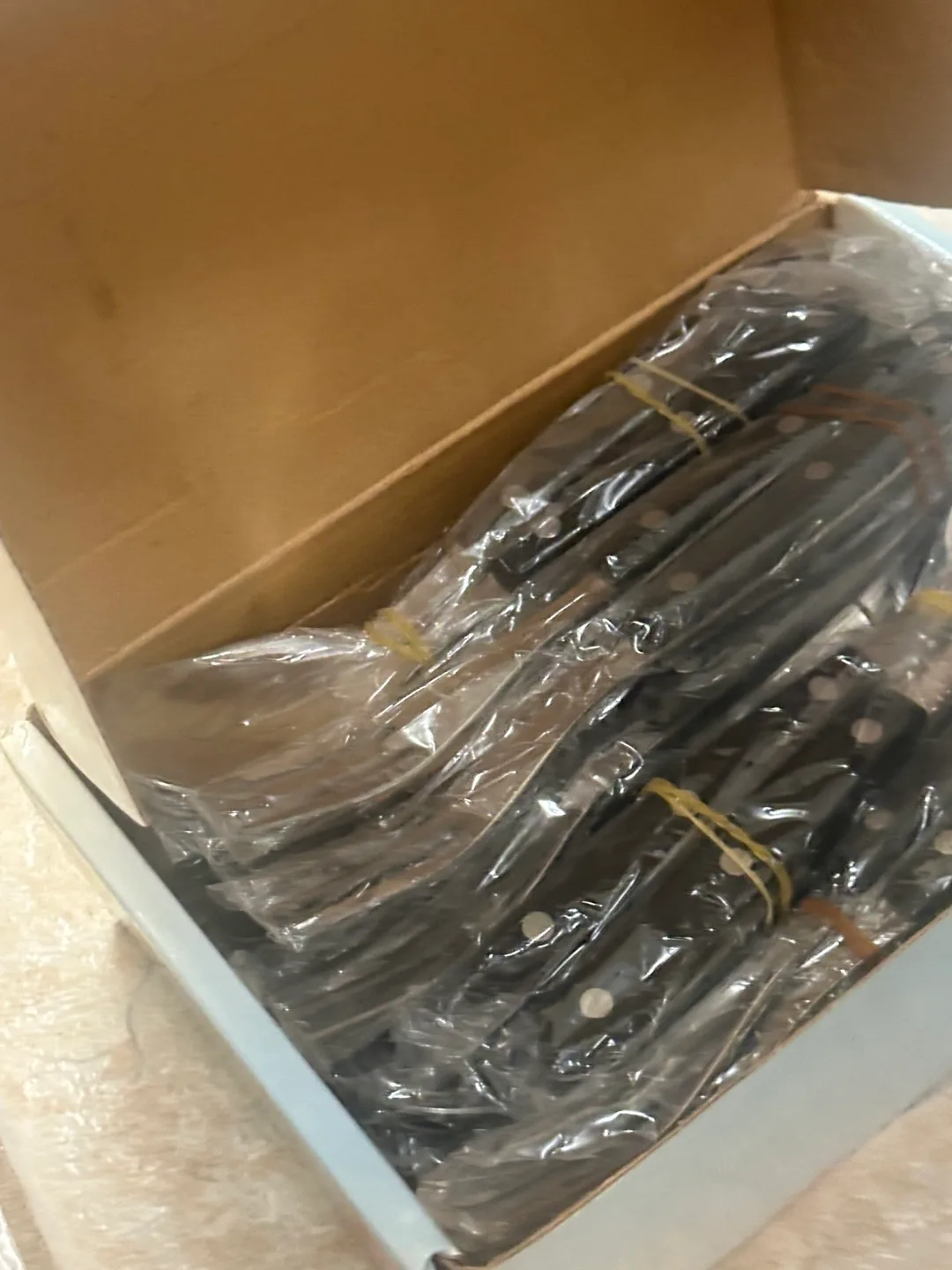 Brandnew 36 pc.Flatware Set, Bags Holder image indicator(3)