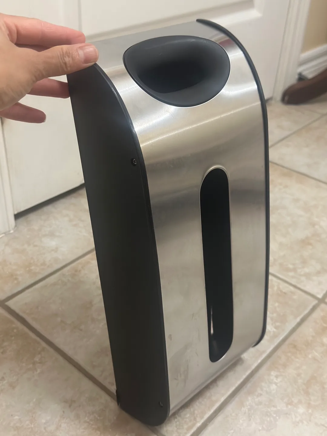 Brandnew 36 pc.Flatware Set, Bags Holder image indicator(4)