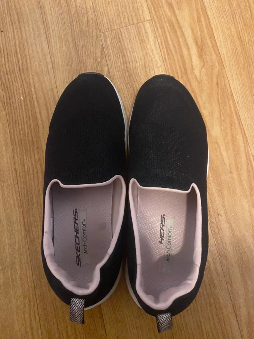 Skechers Arch Comfort Women's Shoes thumbnail