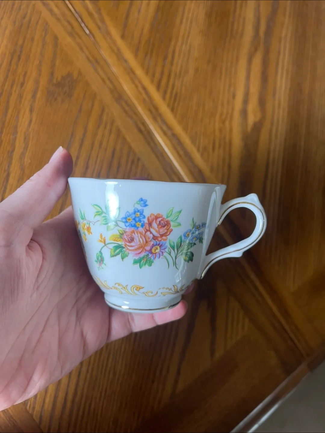 Royal Grafton Fine Bone China Teacup thumbnail