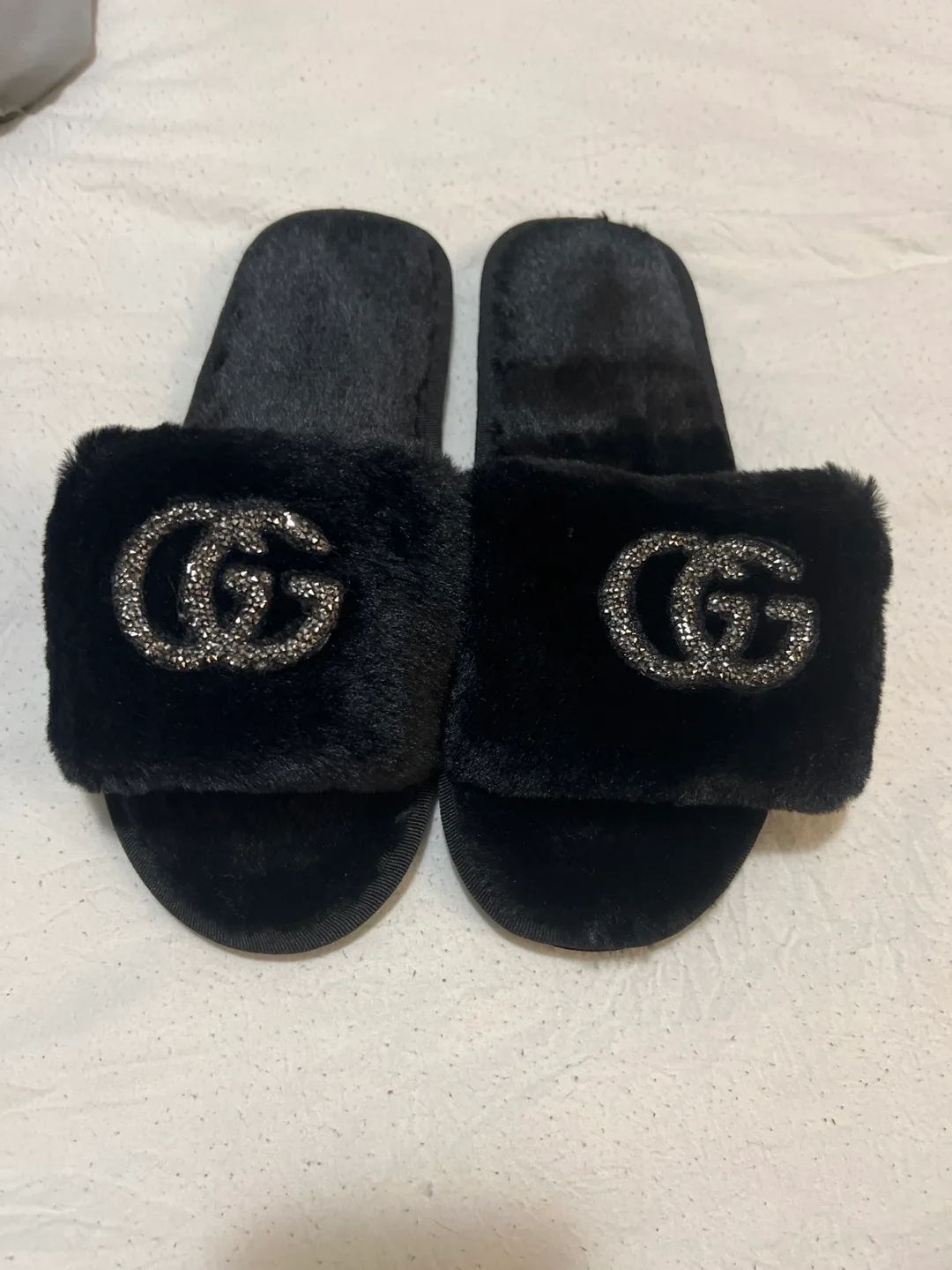 Black Furry Slides Size 40-41 thumbnail