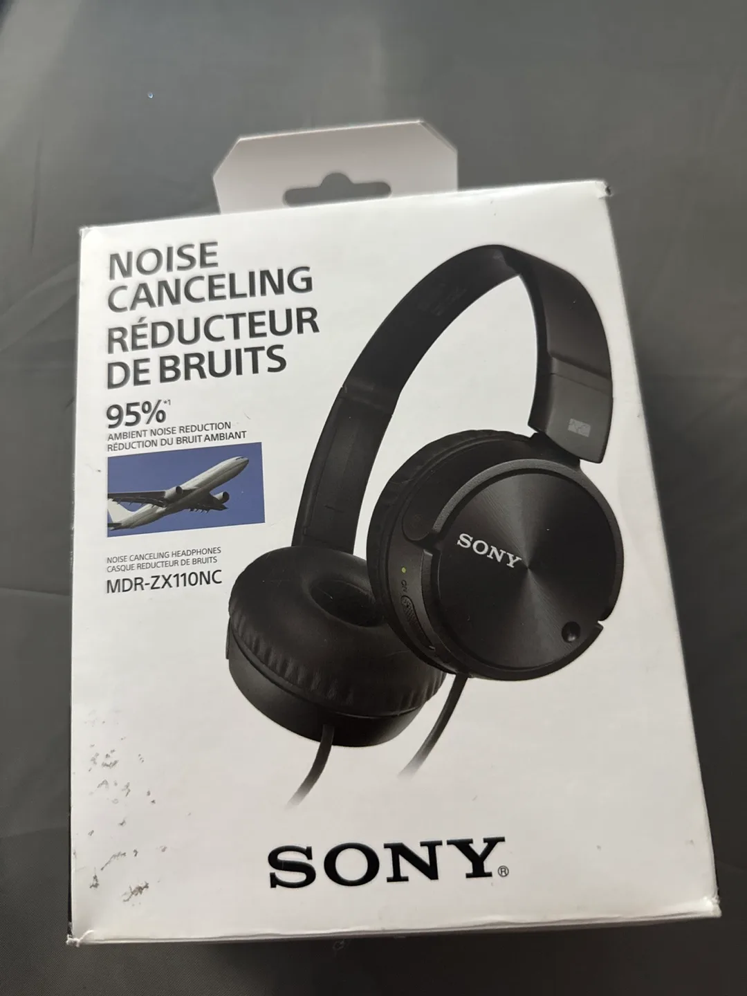 Sony MDR-ZX110NC Noise Cancelling Headphones thumbnail