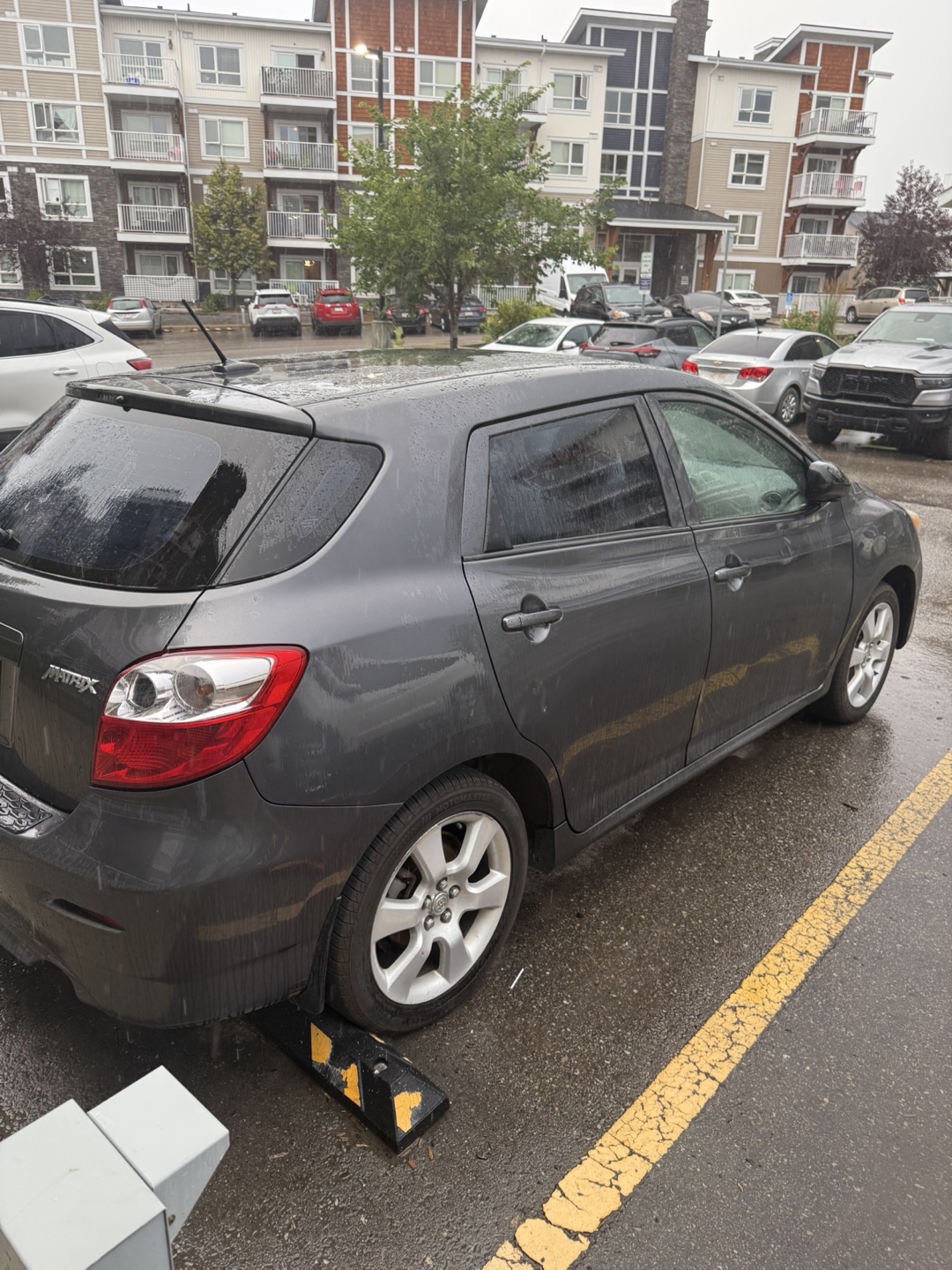Toyota Matrix 2009- Grey - photo 3
