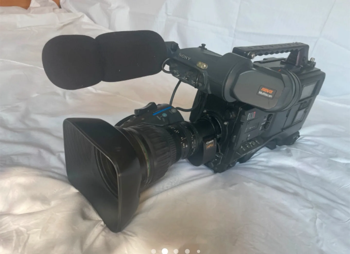 Sony HDW-F900 Camcorder with Canon Lens image indicator(2)