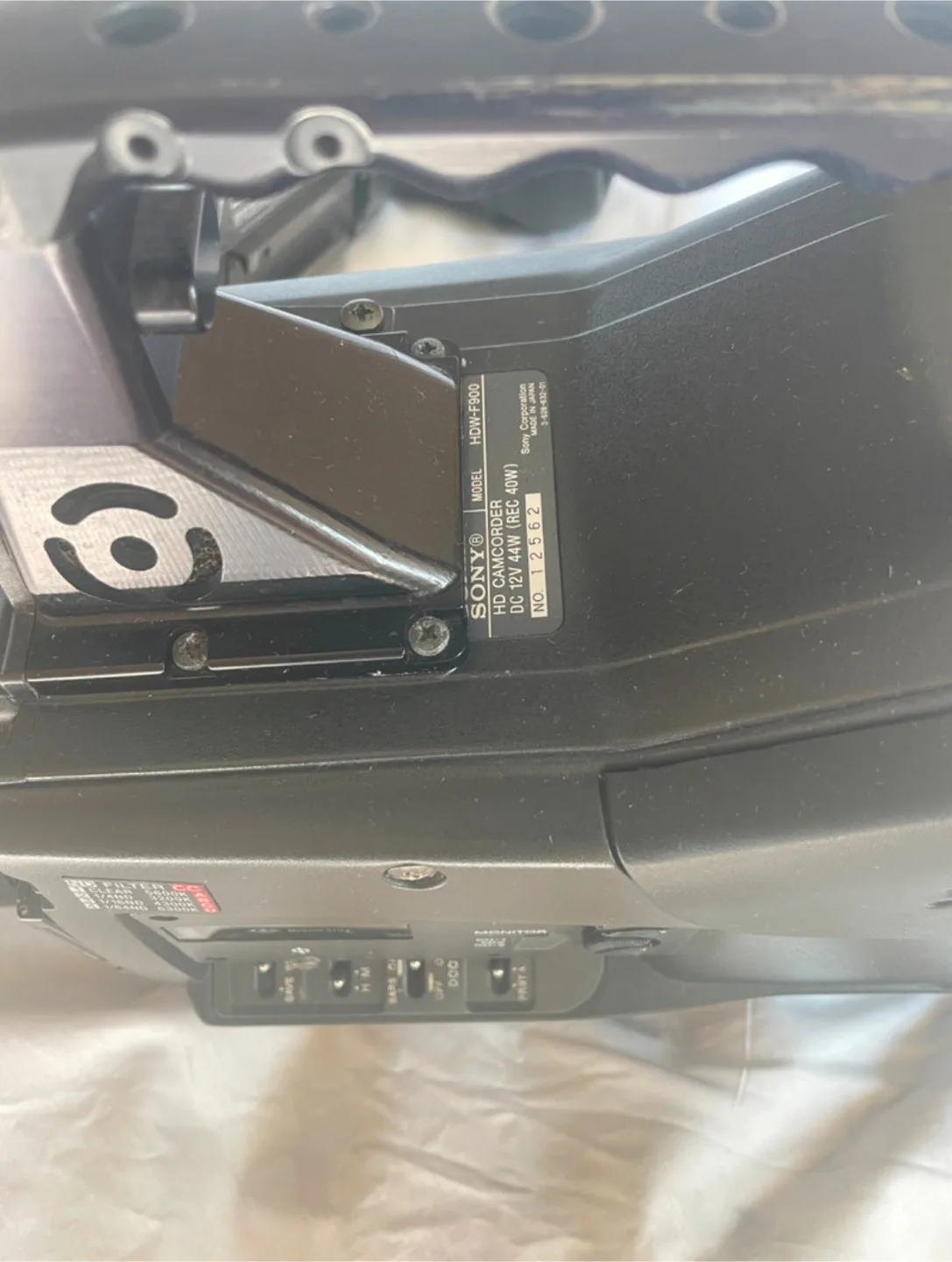 Sony HDW-F900 Camcorder with Canon Lens image indicator(6)