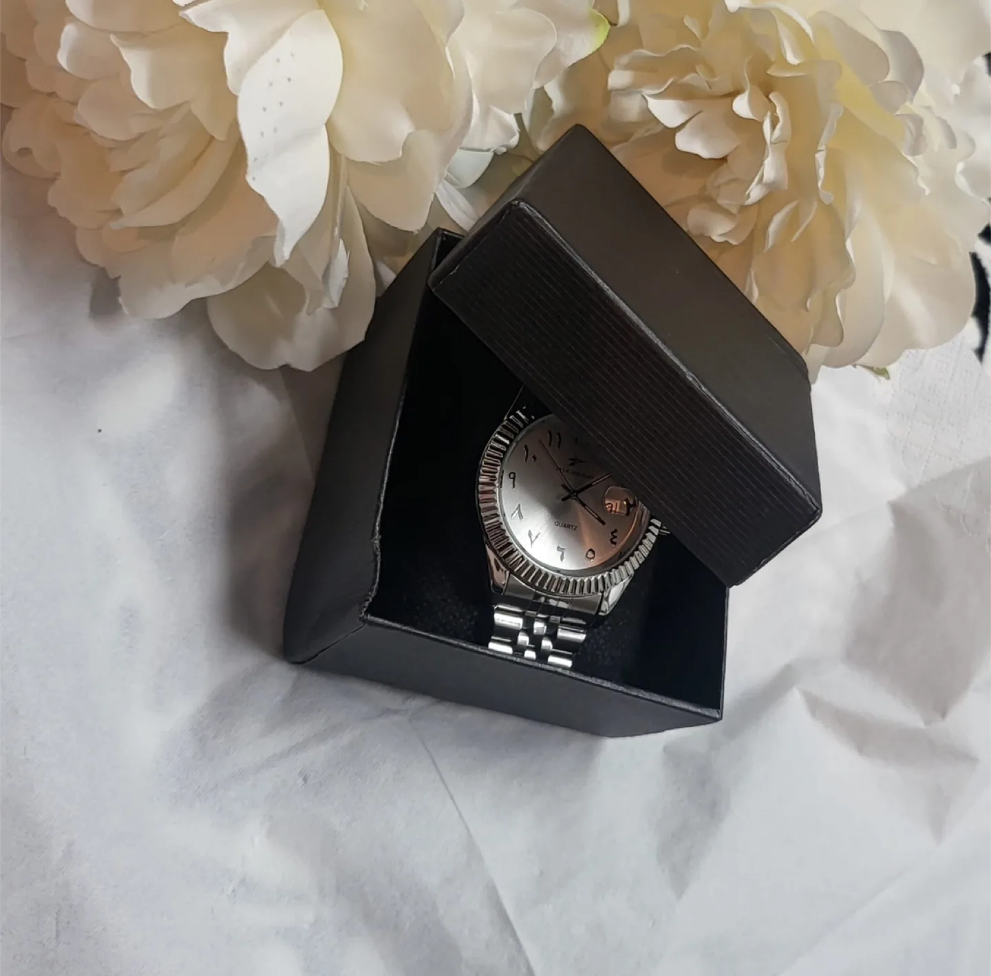 LIMITED TIME SALE: Men’s Quartz Watch - ARABIC NUMERALS image indicator(2)